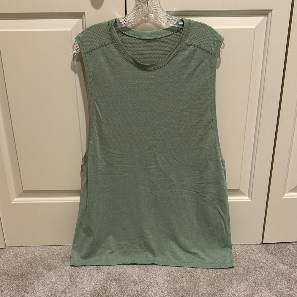 Lululemon Metal Vent Tech Tank
